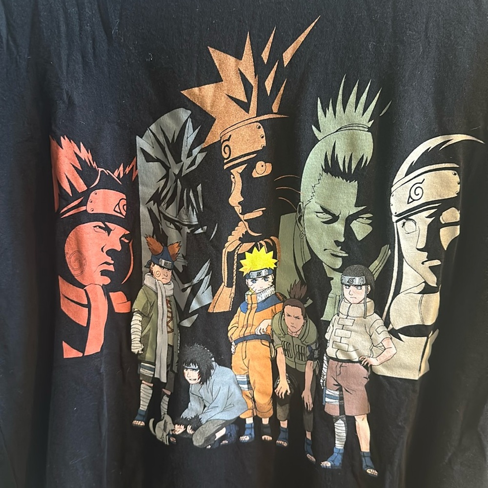 EUC Naruto from Old Navy Short Sleeve T-Shirt Tee Graphic Tee Size M Medium